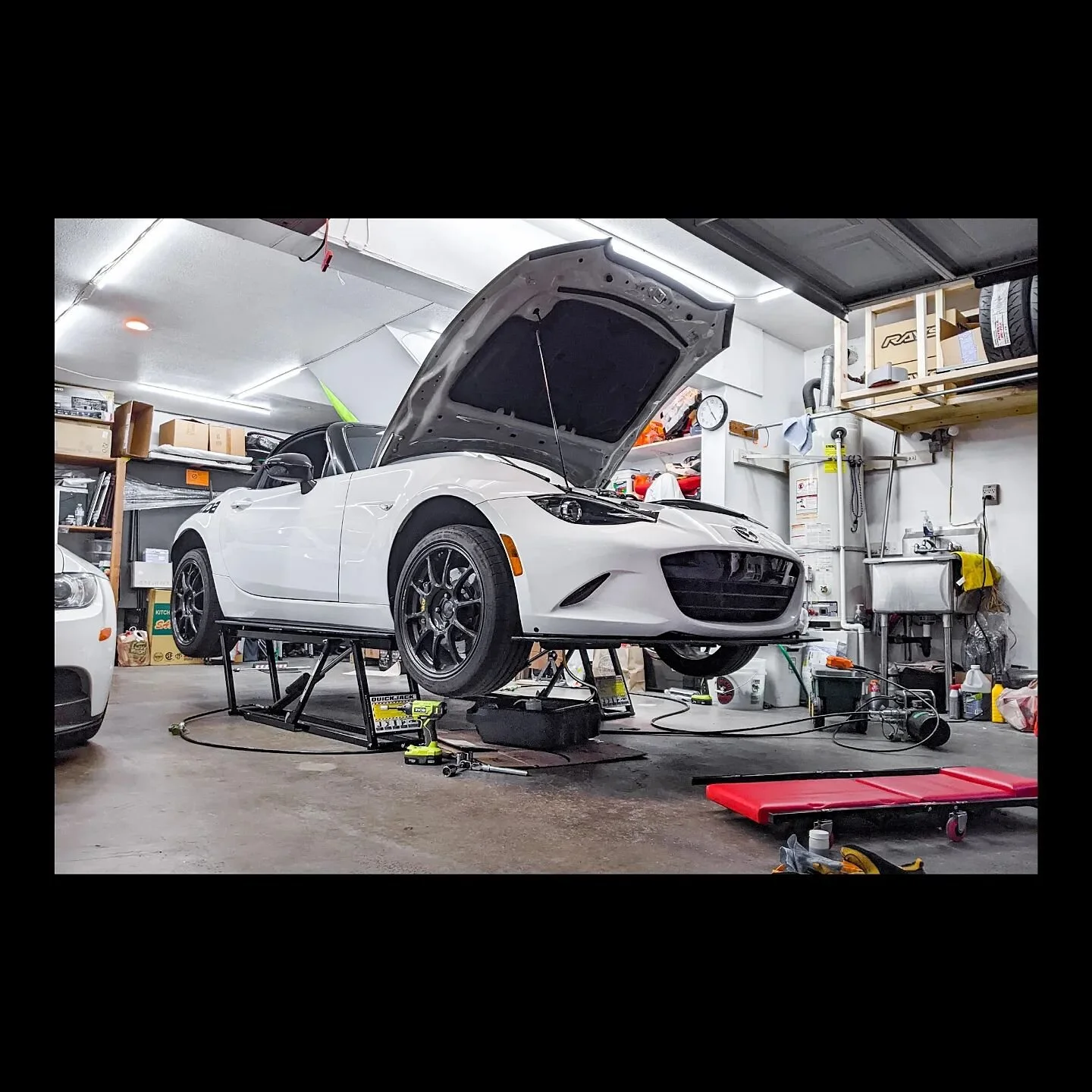 Oil change and tire rotation for the new year.
1.2.22

#mazda #miata #ndmiata #mazdamx5 #mazdaroadster #mx5  #miatalife #miataclub #miatagram #miatanation #miatagang #longlivetheroadster #miataisalwaystheanswer #roadsterlife #zoomzoom #topmiata

#bec