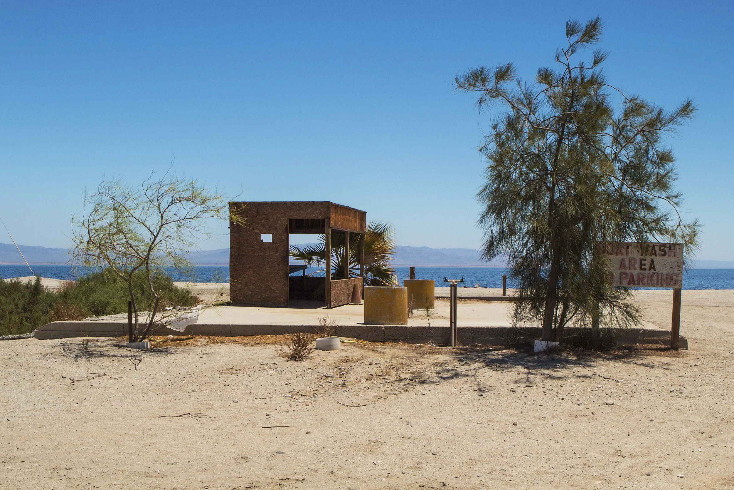 Salton Sea Beach, California