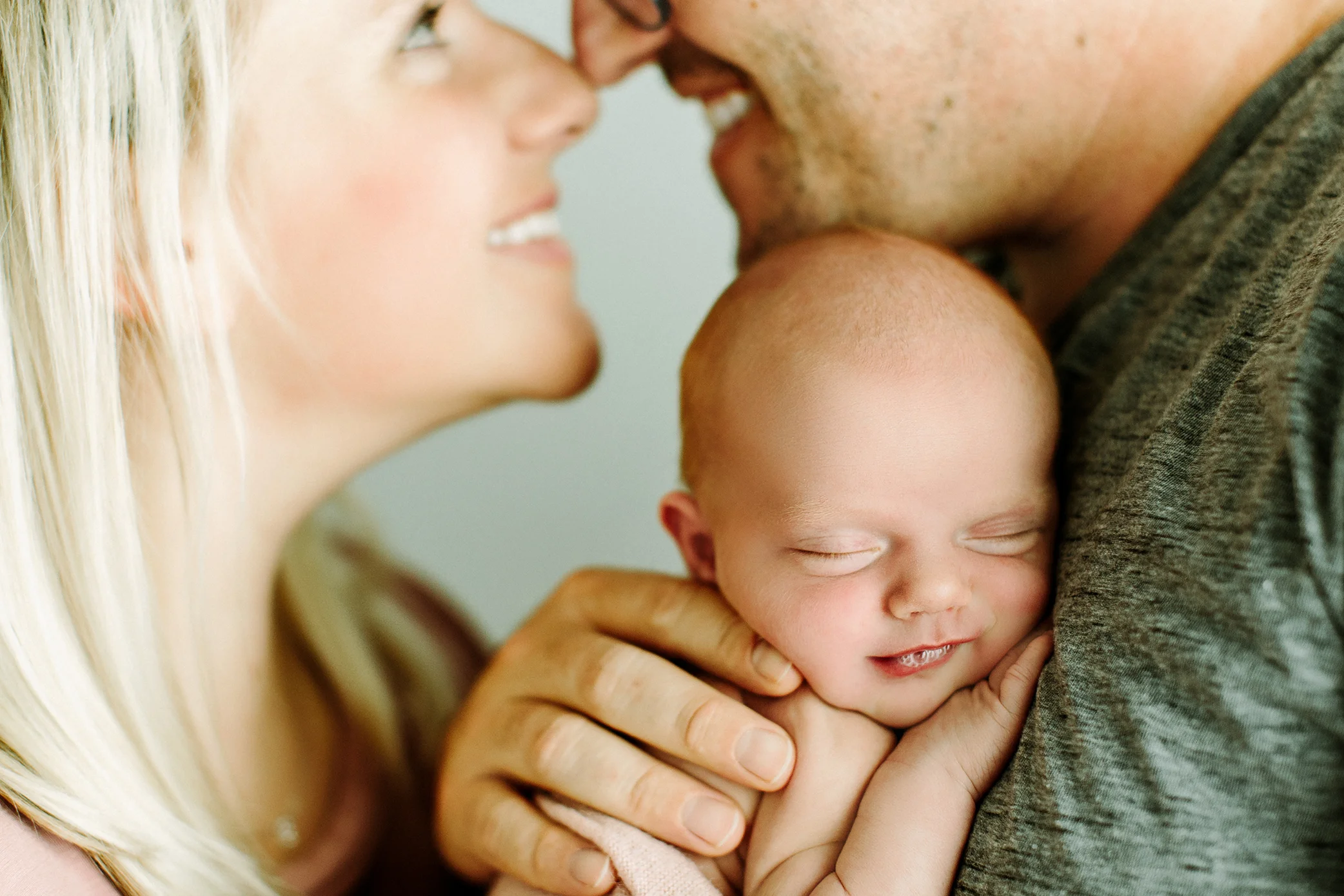 Portland, Oregon Newborn Photographer - Sommessa Photography
