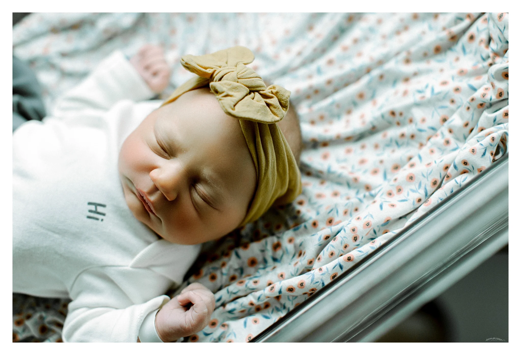 Fresh48 Hospital Baby Photographer in Portland, Oregon_3173.jpg