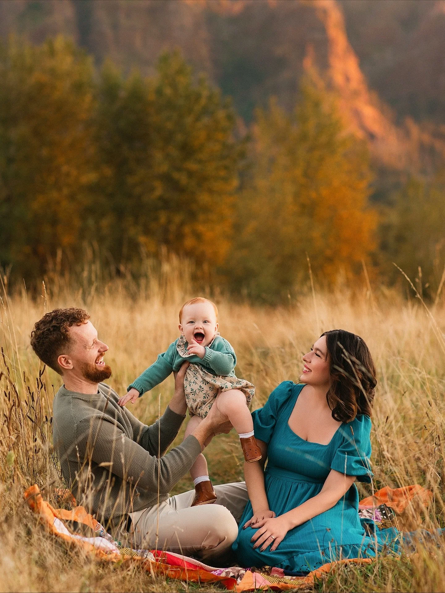 so many updates to share, but first: I have a few fall family session openings in Portland and Seattle left for booking! 🍂
reach out by DM or the link in my bio! &uarr;&uarr;
&bull;
&bull;
&bull;
#portlandfamilyphotography #seattlefamilyphotography

