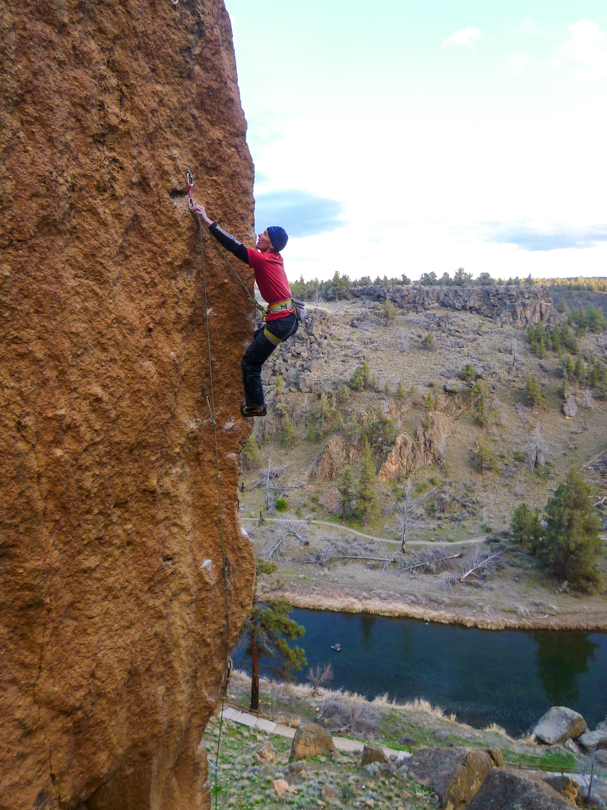Ted sending Slit Your Wrists 5.13b - photo by Greg Kerzhner.