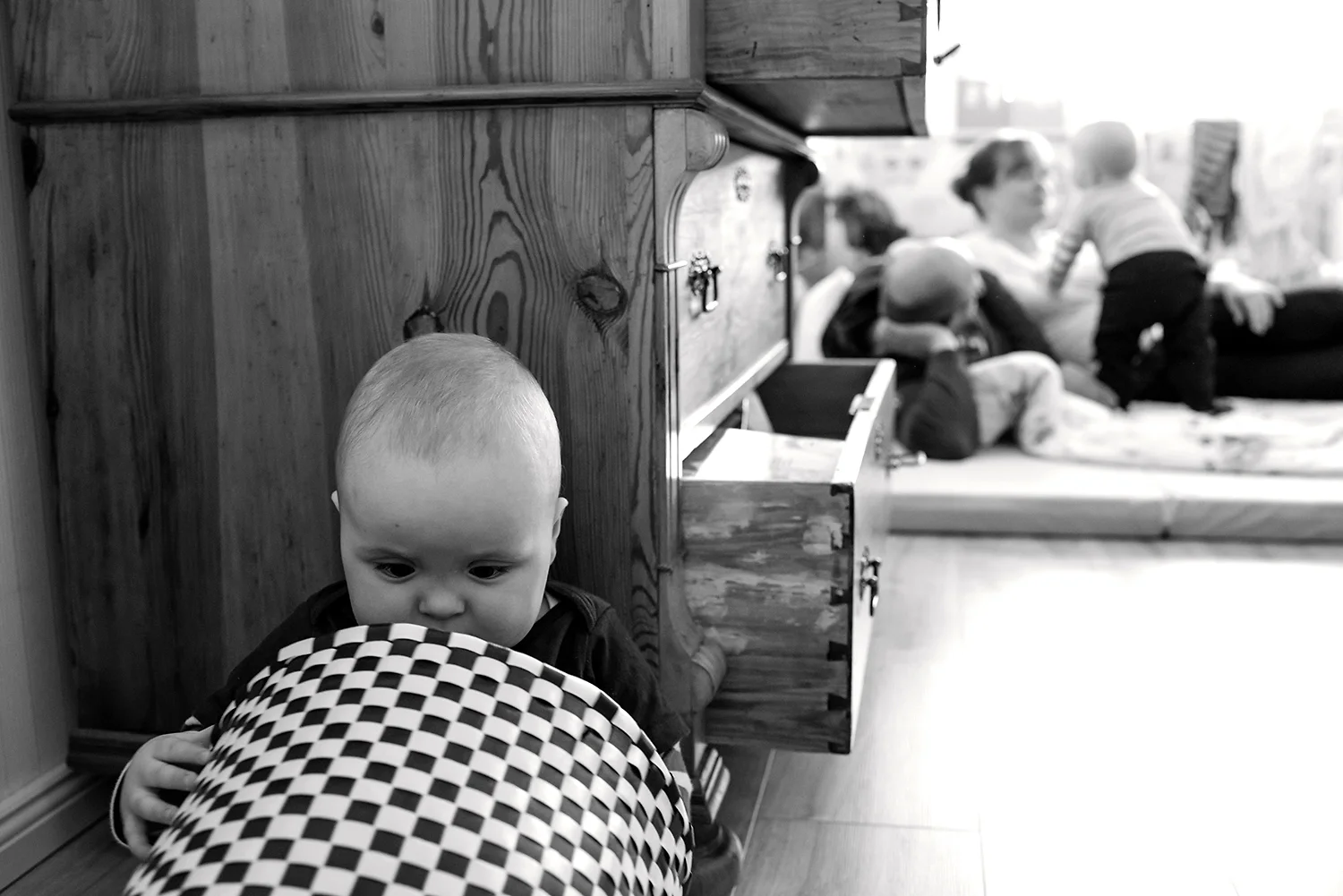 Familienfotograf Prenzlauer Berg Homestory Fotoshooting Zu Hause