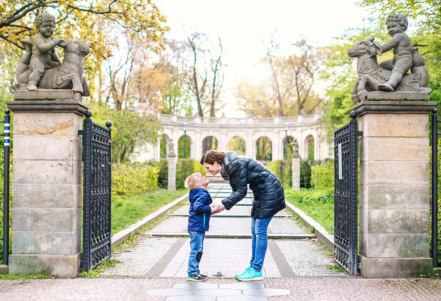 Fotograf Friedrichshain - Familienbilder am Märchenbrunnen