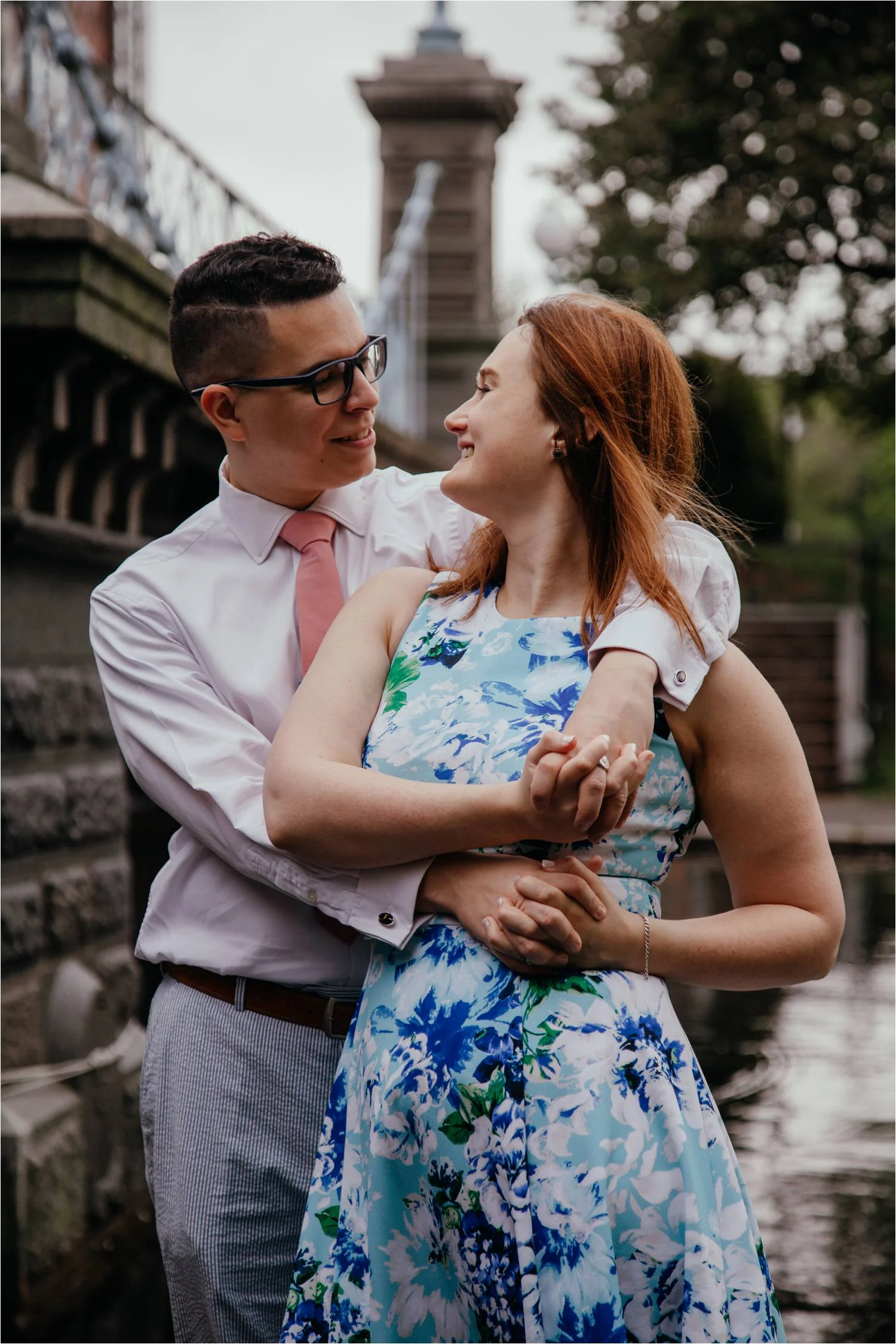 Boston public gardens engagement photos - boston engagement photographer - boston commons engagement photos