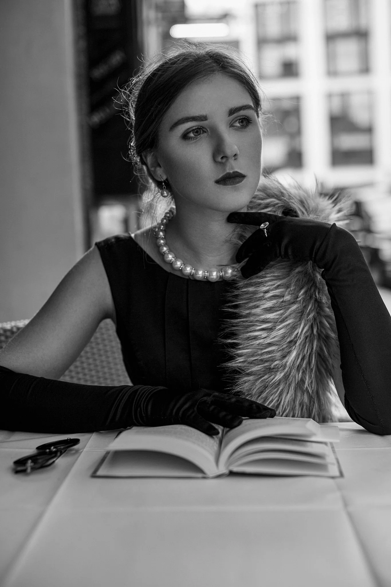 Maria-Audrey-Hepburn-Fashion-4-Web.jpg
