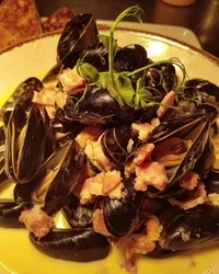 Mussels resized.jpg