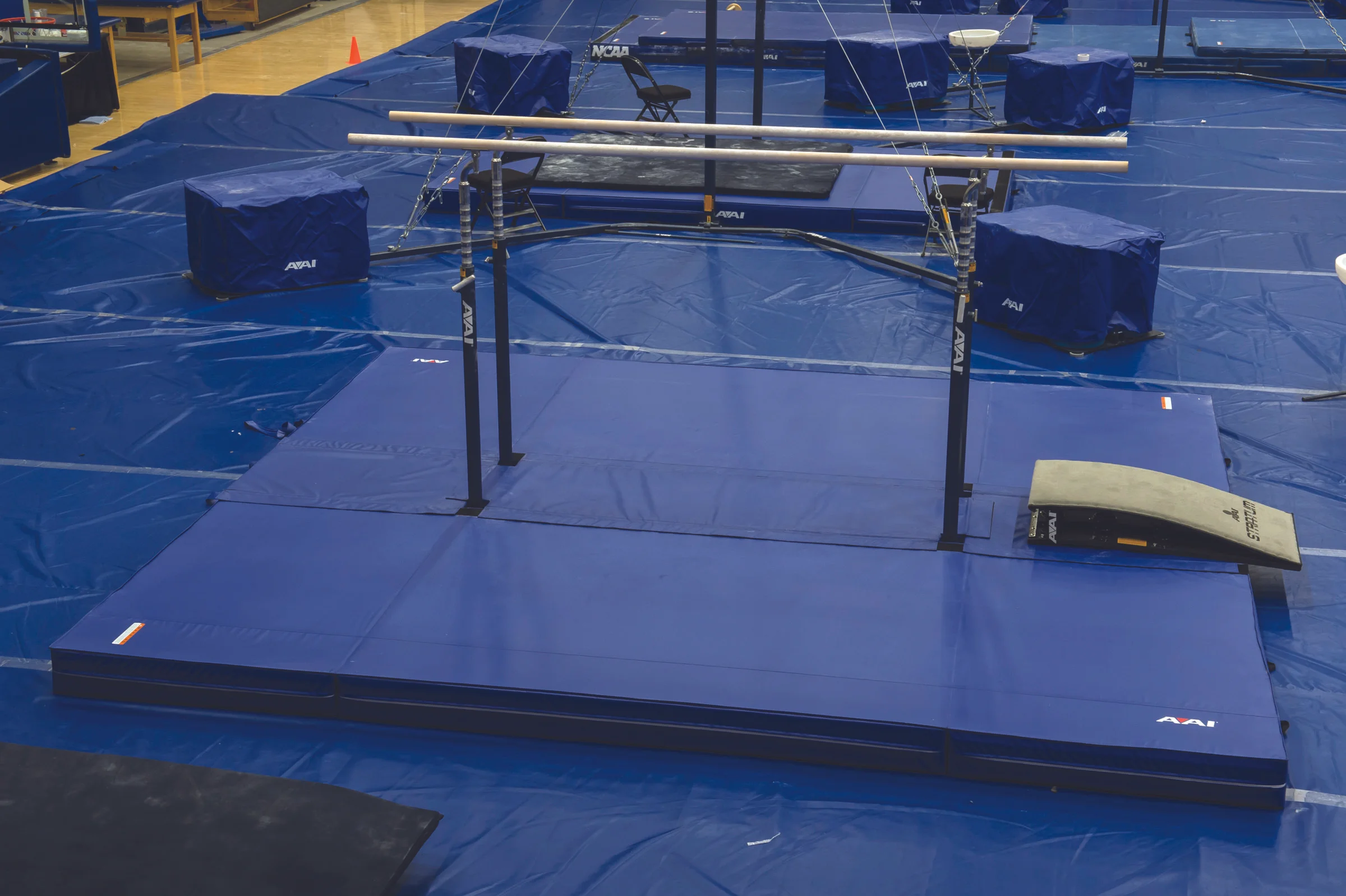 Domestic Parallel Bars Landing Mat with board.jpg