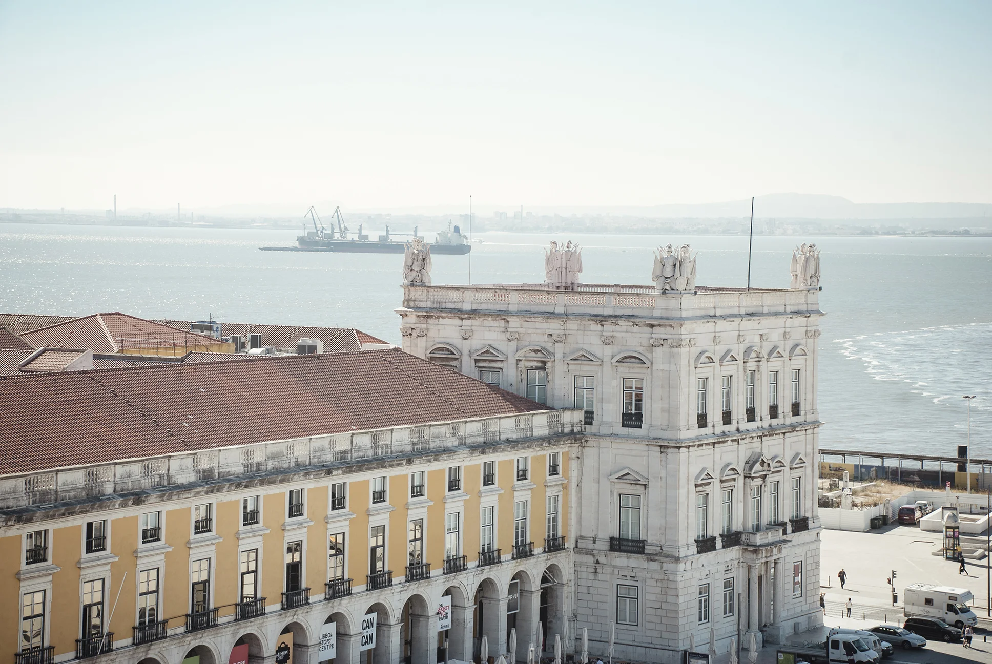 Lisbon_TagusRiver.jpg