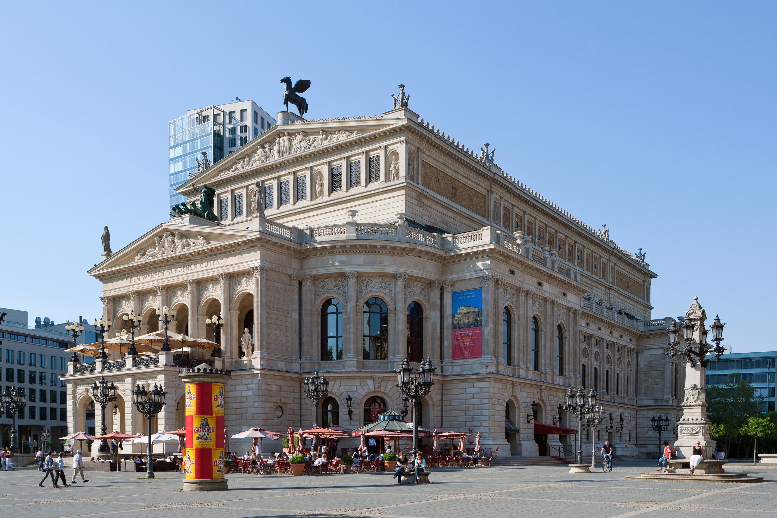  ALTE OPER in Frankfurt (Foto: Roland Meinecke, CC BY-NC-ND 3.0 )