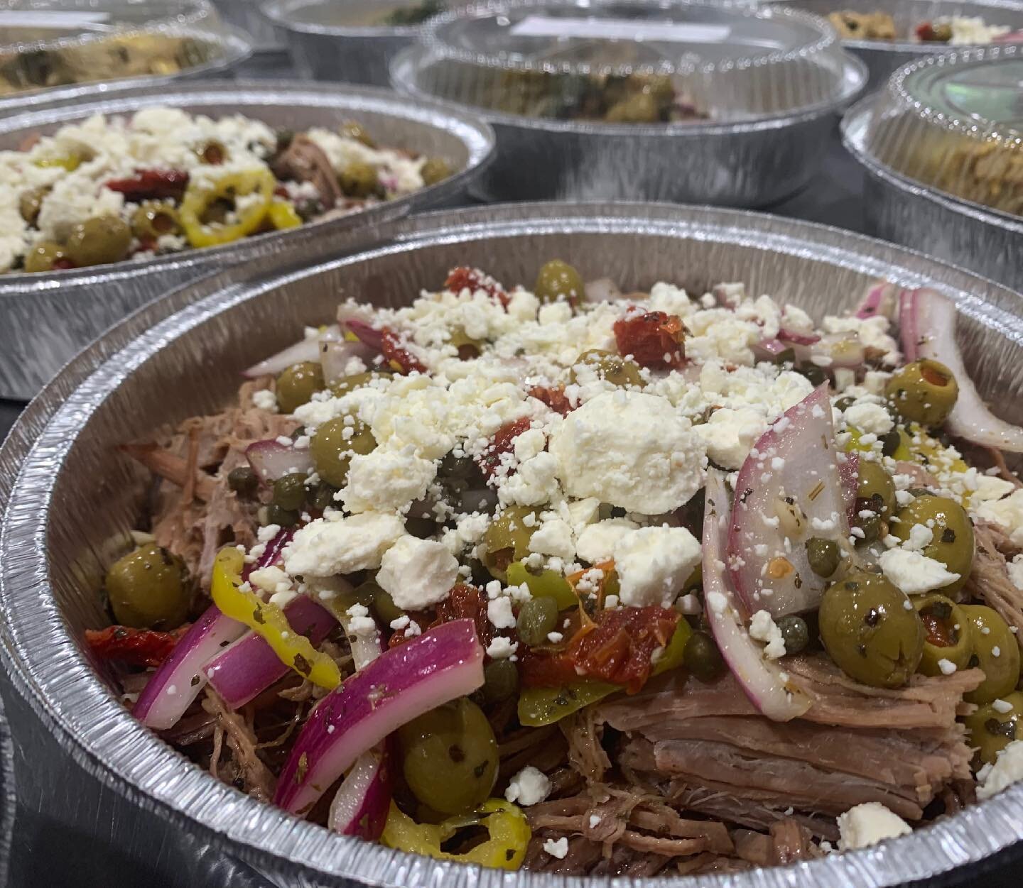 Good morning, everyone! We hope everyone is having a great week so far and loving the meals we delivered on Monday! 

📸	CAB Italian Braised Beef with Olives, Red Onions, Sun Dried Tomatoes, Capers, Banana Peppers, Feta Cheese &amp; a Marinated Orzo 