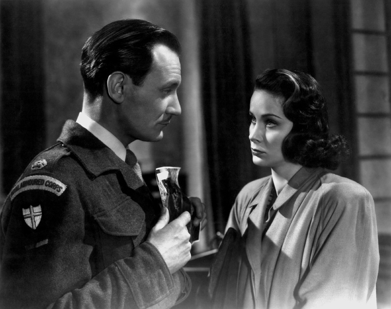 Trevor Howard and Alida Valli in "The Third Man" by Robert Krasker (1949).