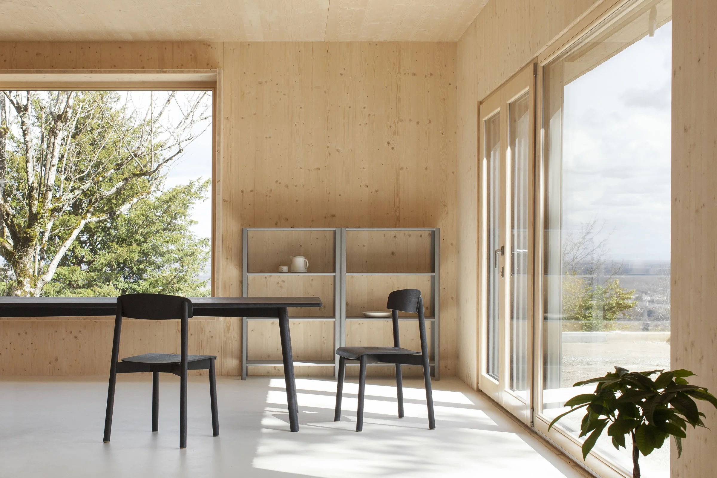 STATTMANN_NEUE_MOEBEL_HOME_BEAUNE_ATELIERORDINAIRE_PHOTOGRAPHY_JULIENRENAULT_10.02.jpg