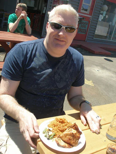 31690_122792881092372_7198269_n.jpg