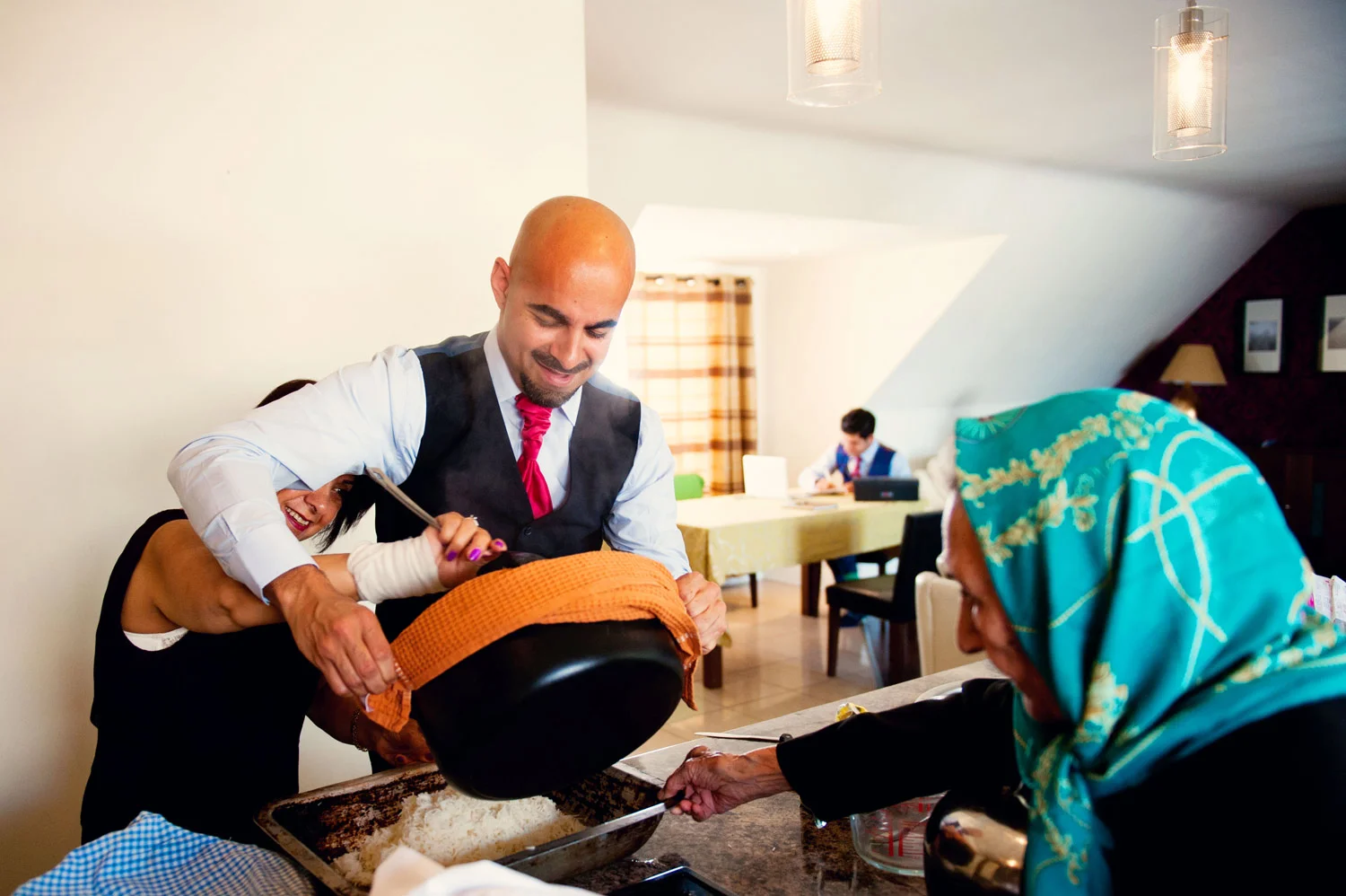 best man cooking rice morning of wedding kilkenny ireland wedding photography