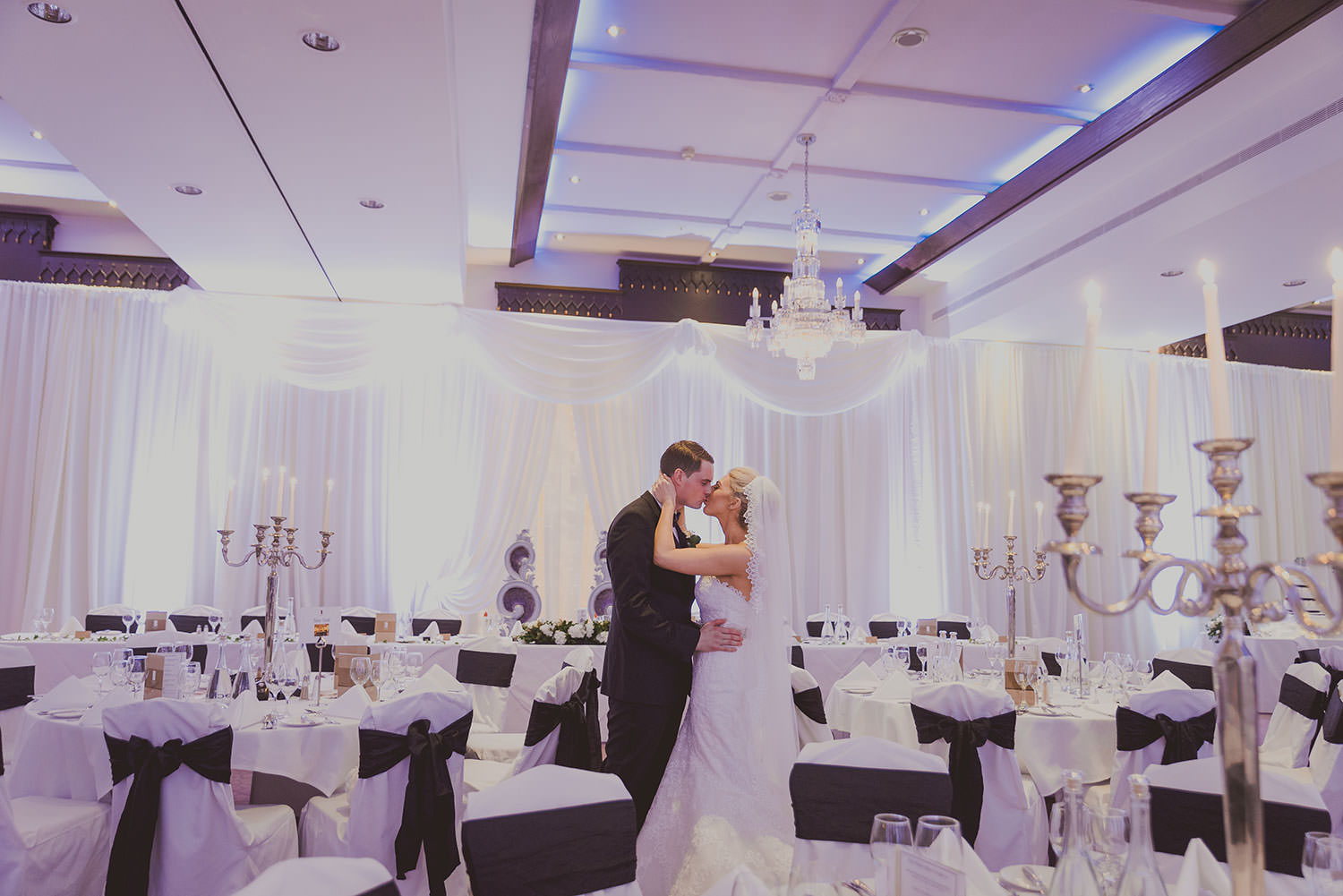 clontarf-castle-hotel-wedding-photography-089.jpg