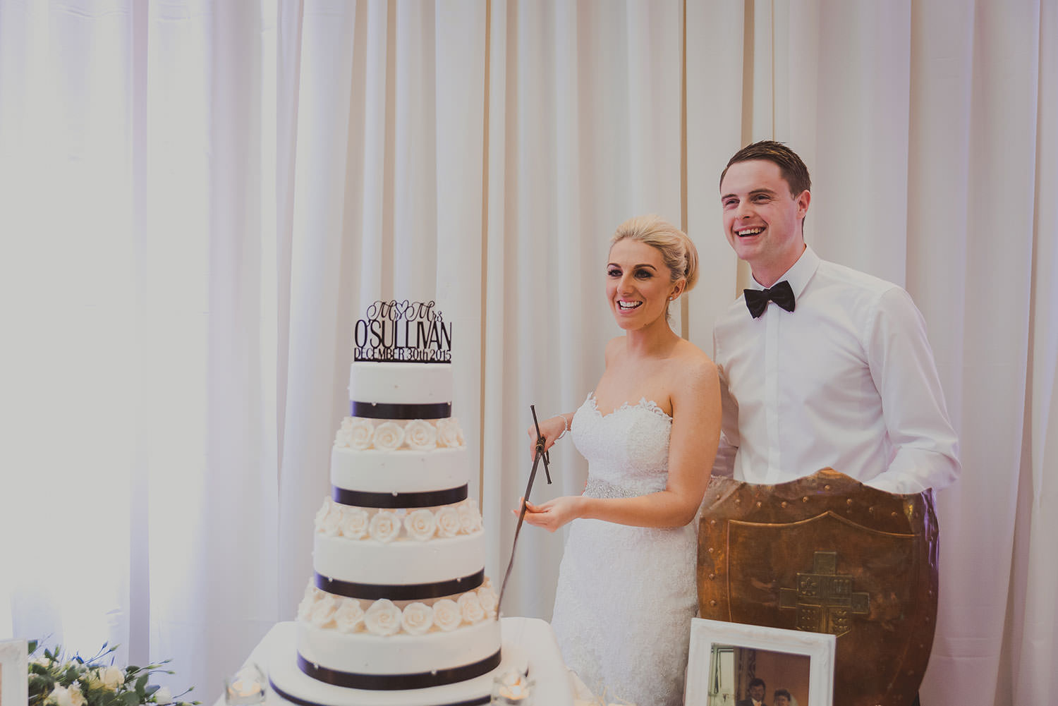 clontarf-castle-hotel-wedding-photography-098.jpg