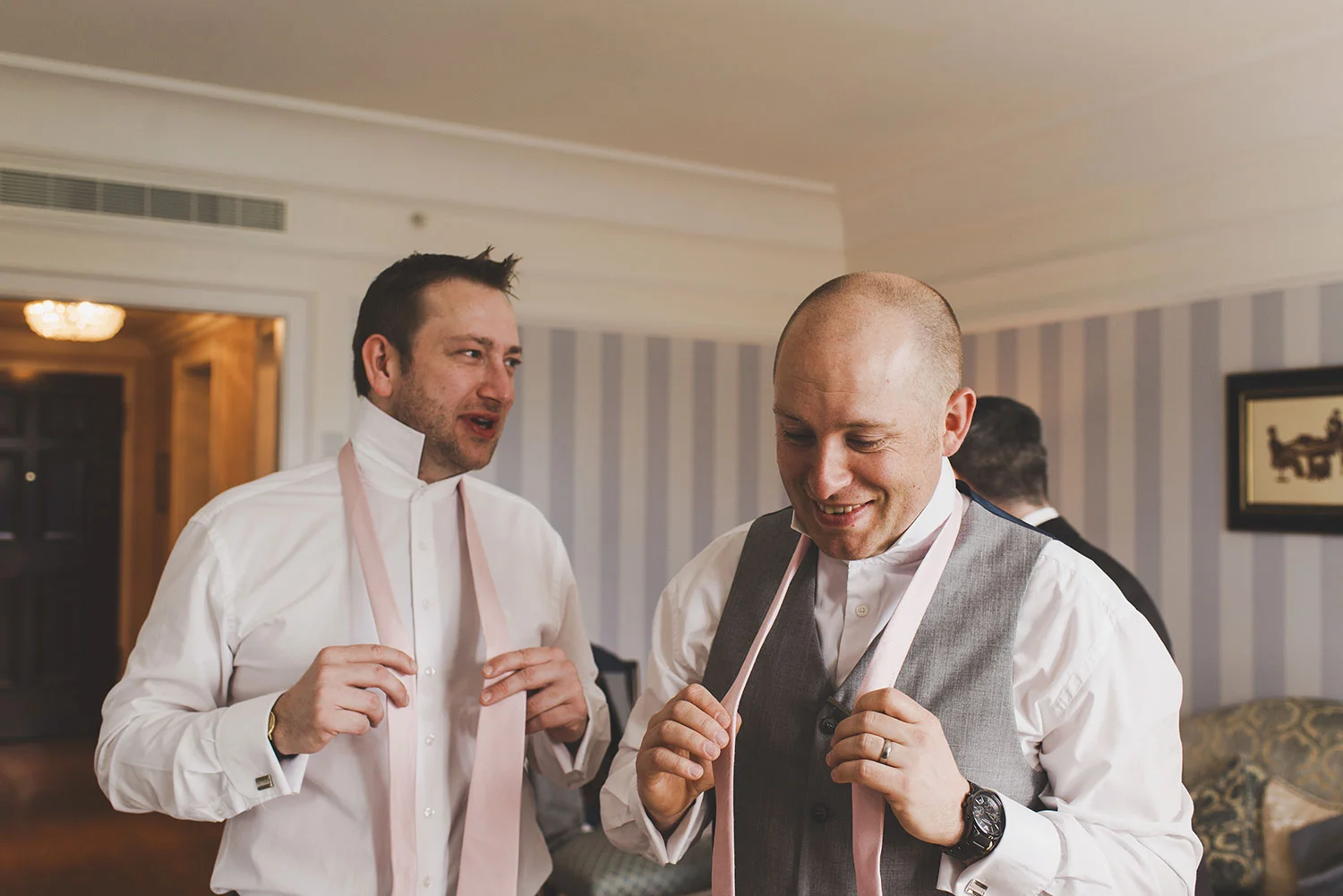 powerscourt-hotel-wedding-photographers022.jpg