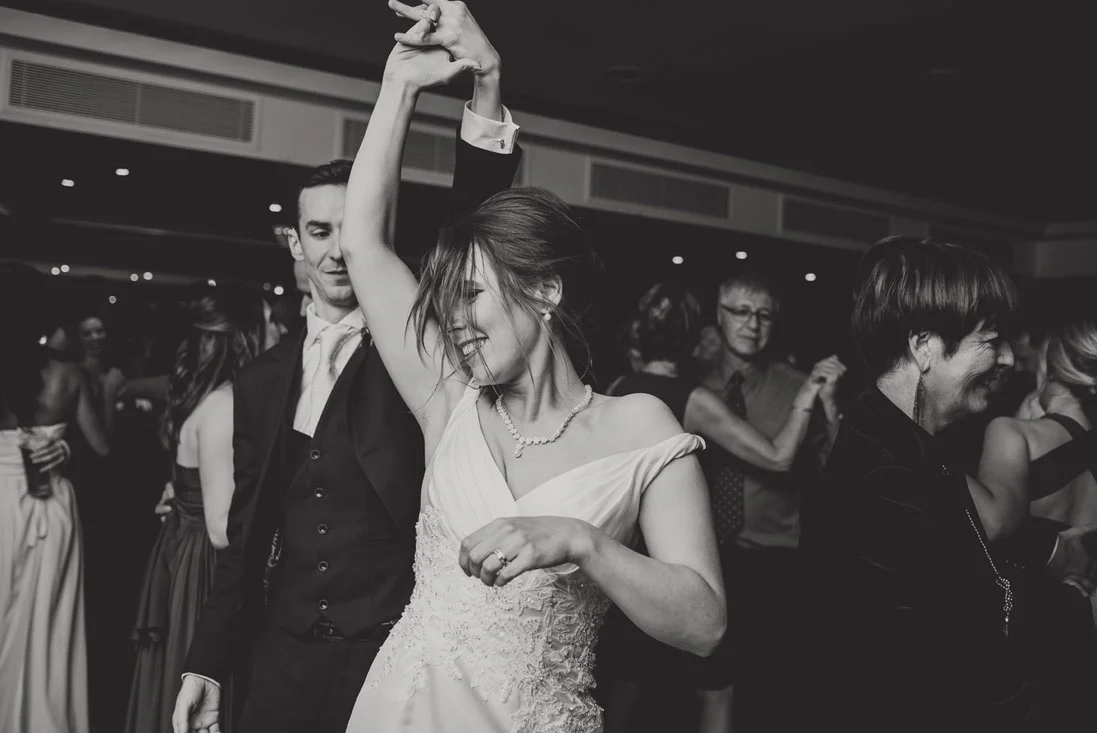 wedding-photographers-radisson-blu-st-helens-dublin-136.jpg