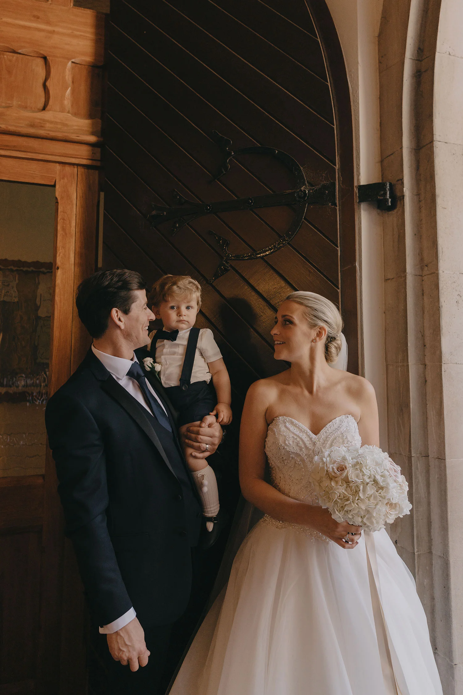 clontarf-castle-wedding-photographer-074.jpg
