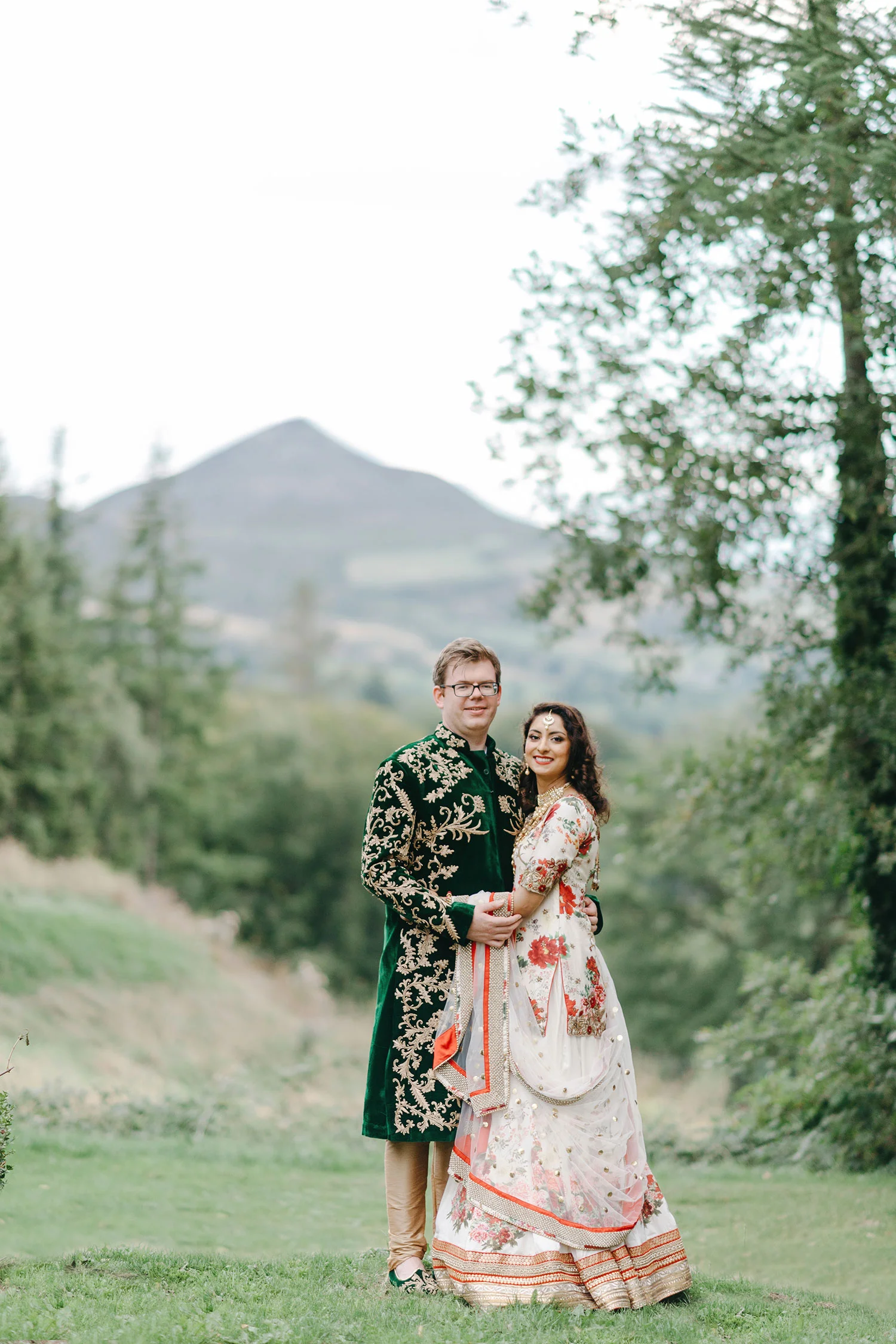 powerscourt-hotel-wedding-photographer-0152_0902.jpg
