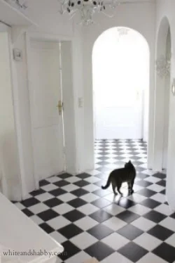 Black and white tile.jpg