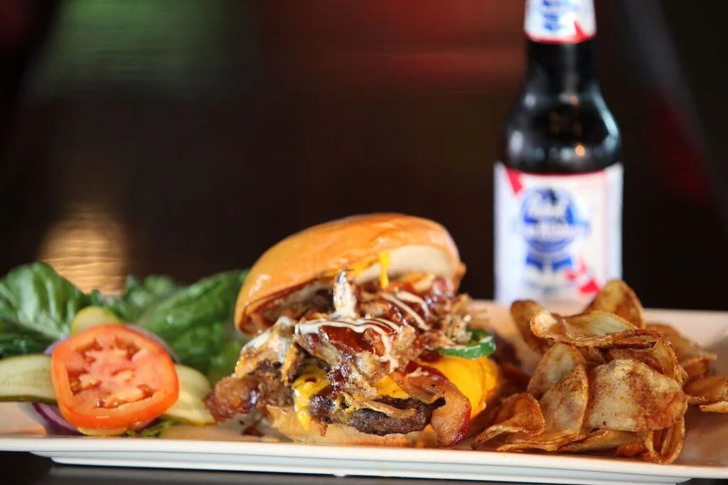 Wellman's Pub Ingersoll — Wellman's Pub and Rooftop Restaurant Pub