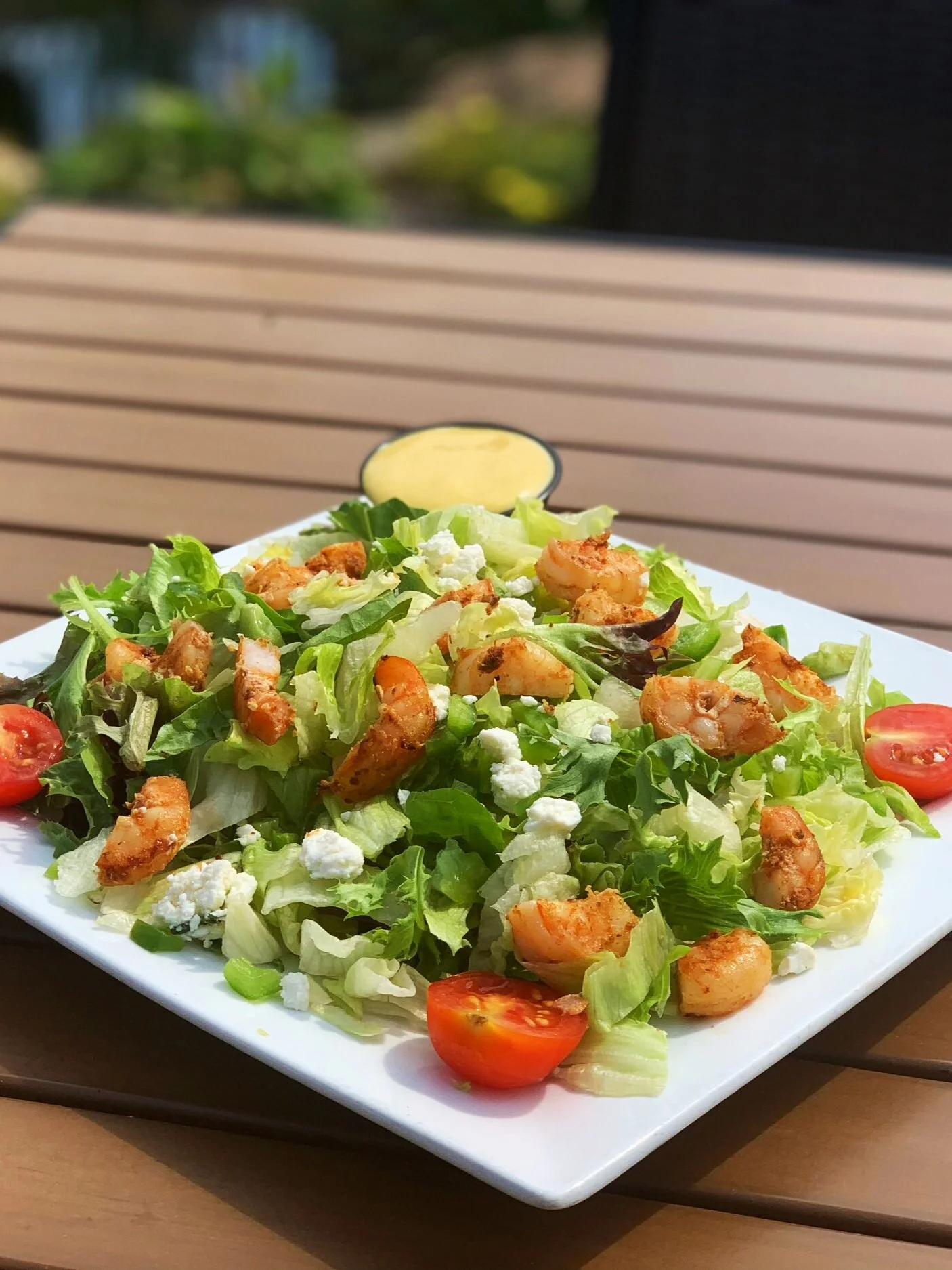 GREEK SHRIMP SALAD