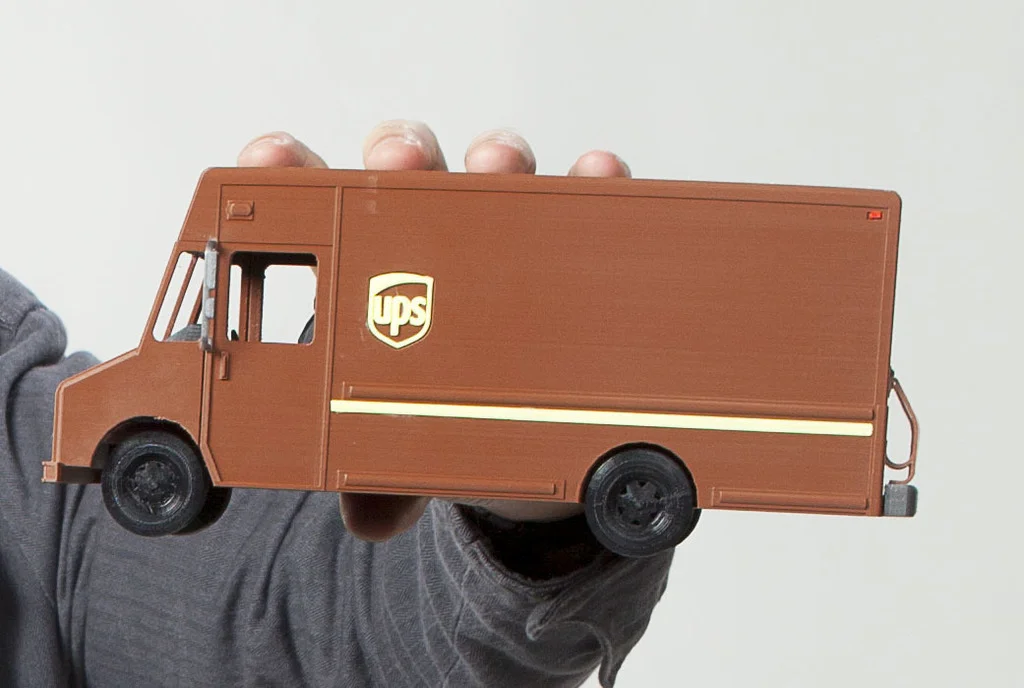 TRUCK_display_large.jpg