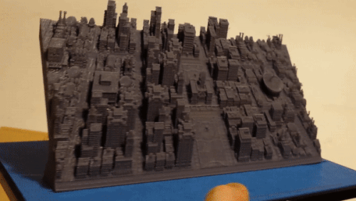 Animated Gif of the Forced Perspective Effect used in the SimCity 2000 Shadowbox