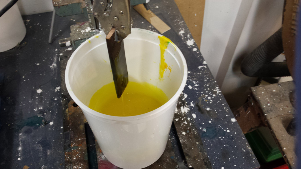 Mixing the Liquid Components