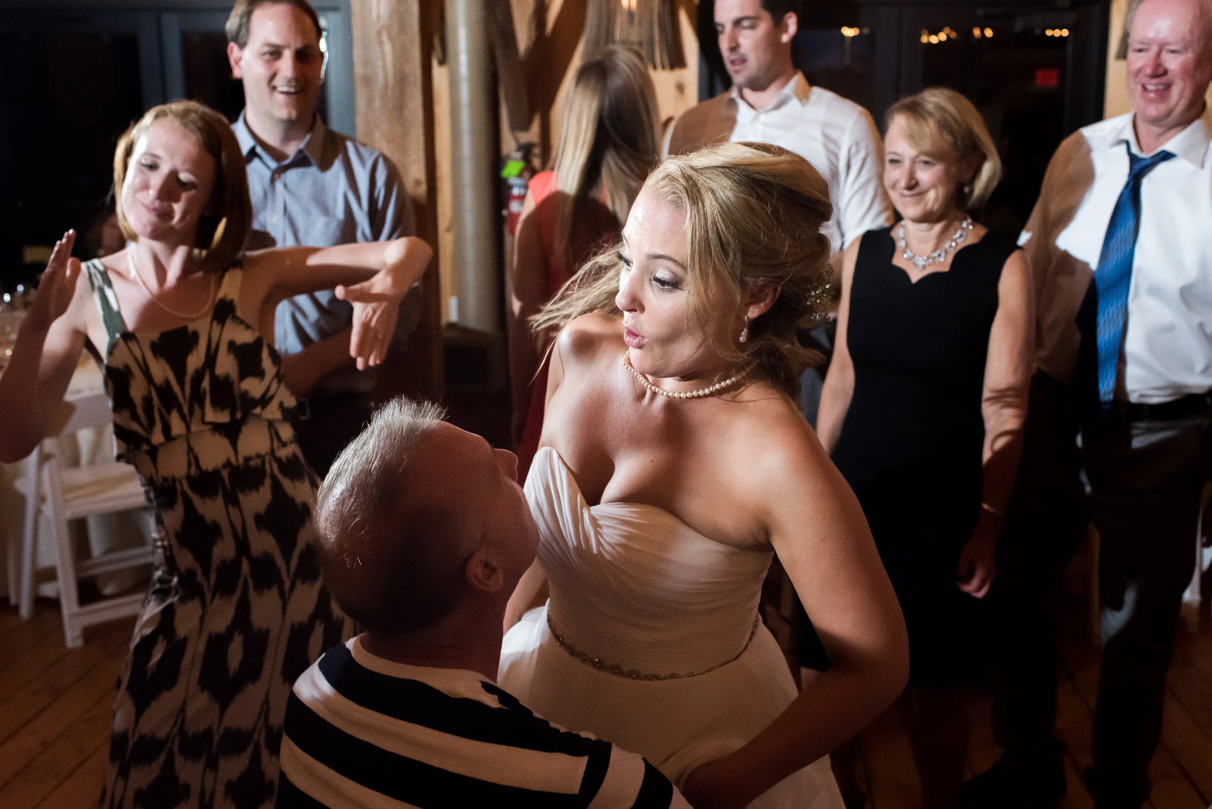 Stefy Hilmer Photography- funny dancing bride and guests.jpg