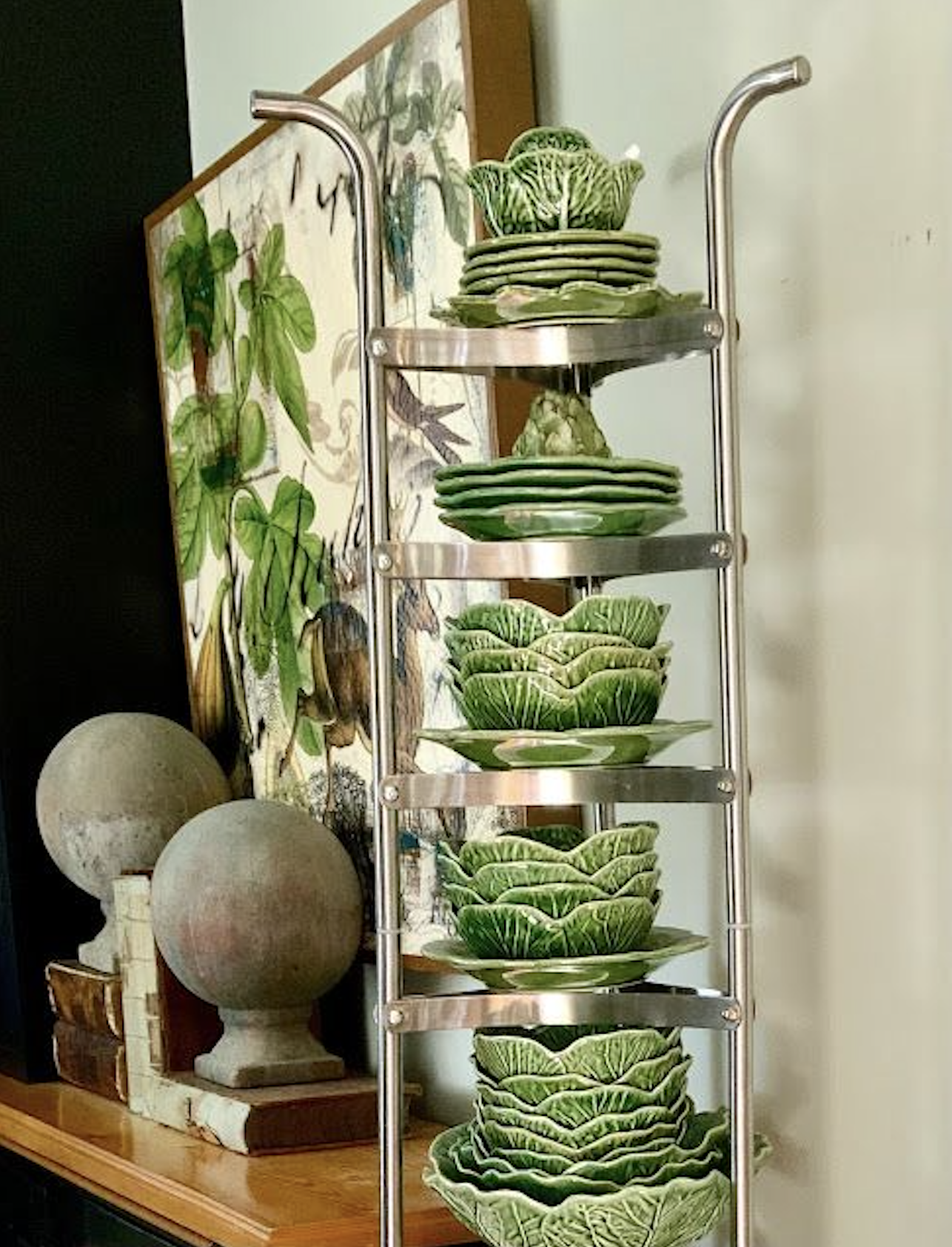 cabbage plate display