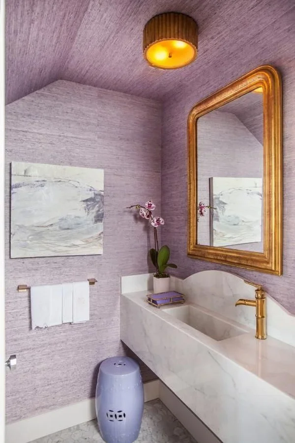 grasscloth bath.jpg