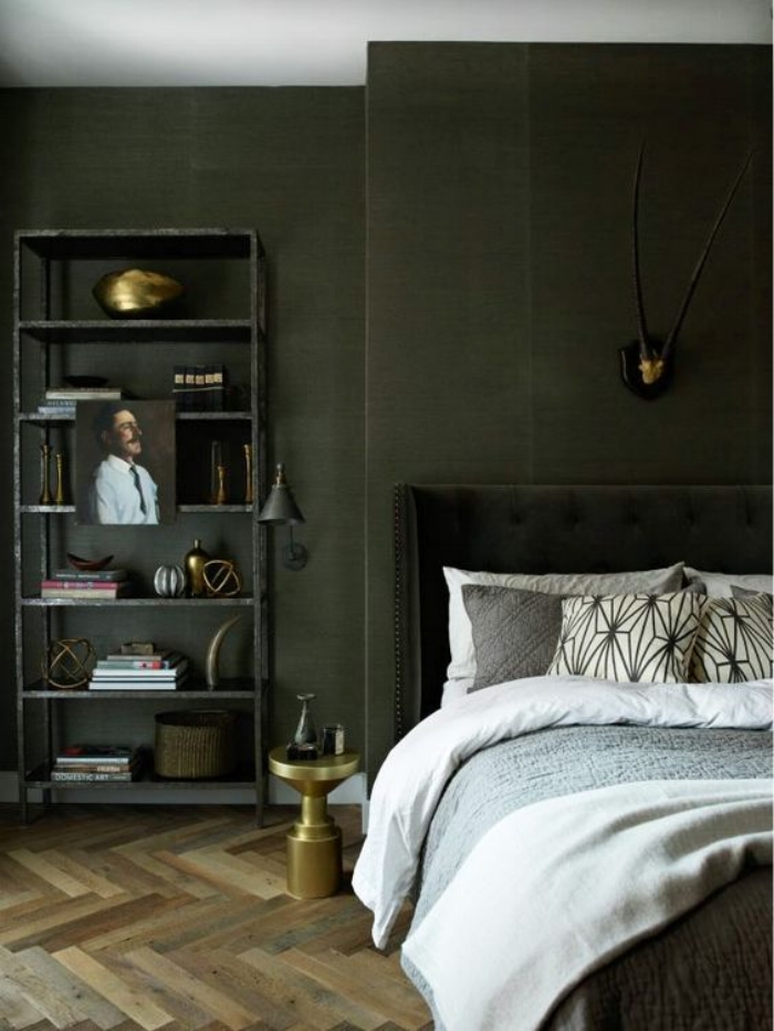 dark green bedroom.jpg
