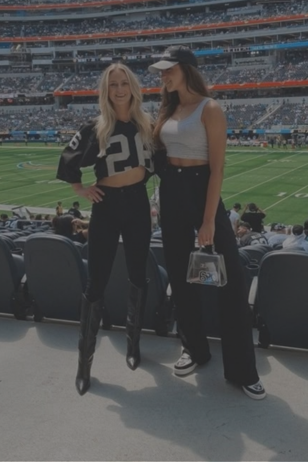 What To Wear to a Football Game: 21+ Chic Game Day Outfit Ideas