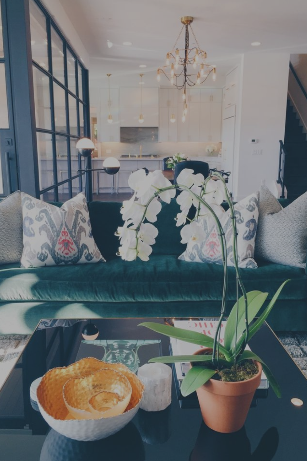 How to Style a Green Sofa: 30+ Elevated Living Room Ideas (2026 Guide)