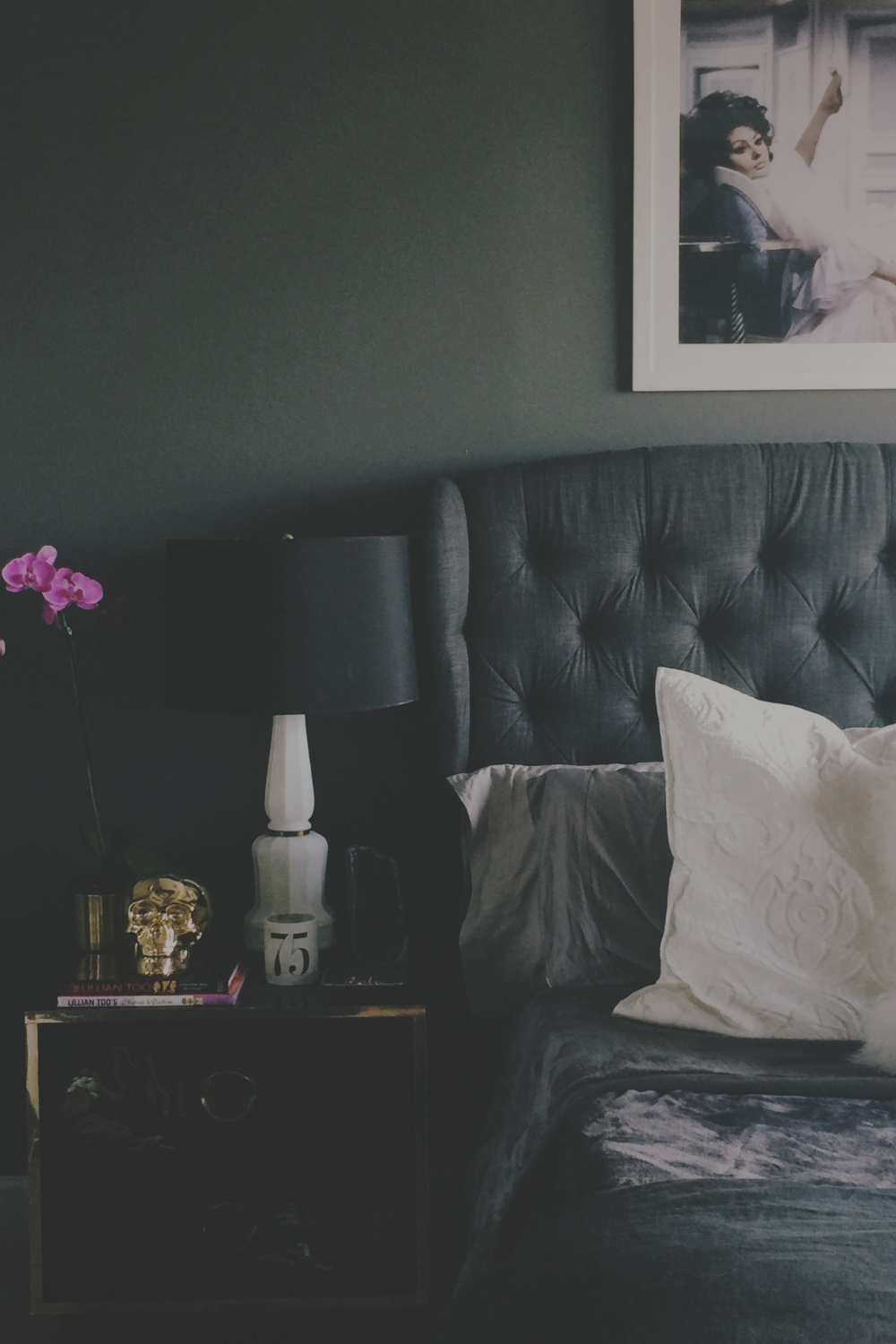 15 Feng Shui Bedroom Tips for Beginners to Create Balance, Love &amp; Restful Sleep