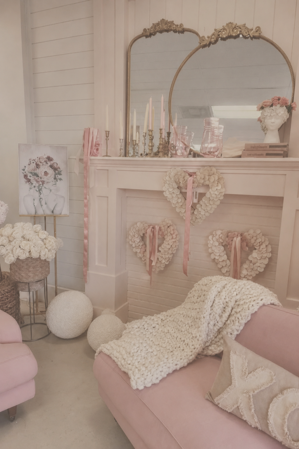 21+ Modern Shabby Chic Valentine's Day Home Decorating Ideas