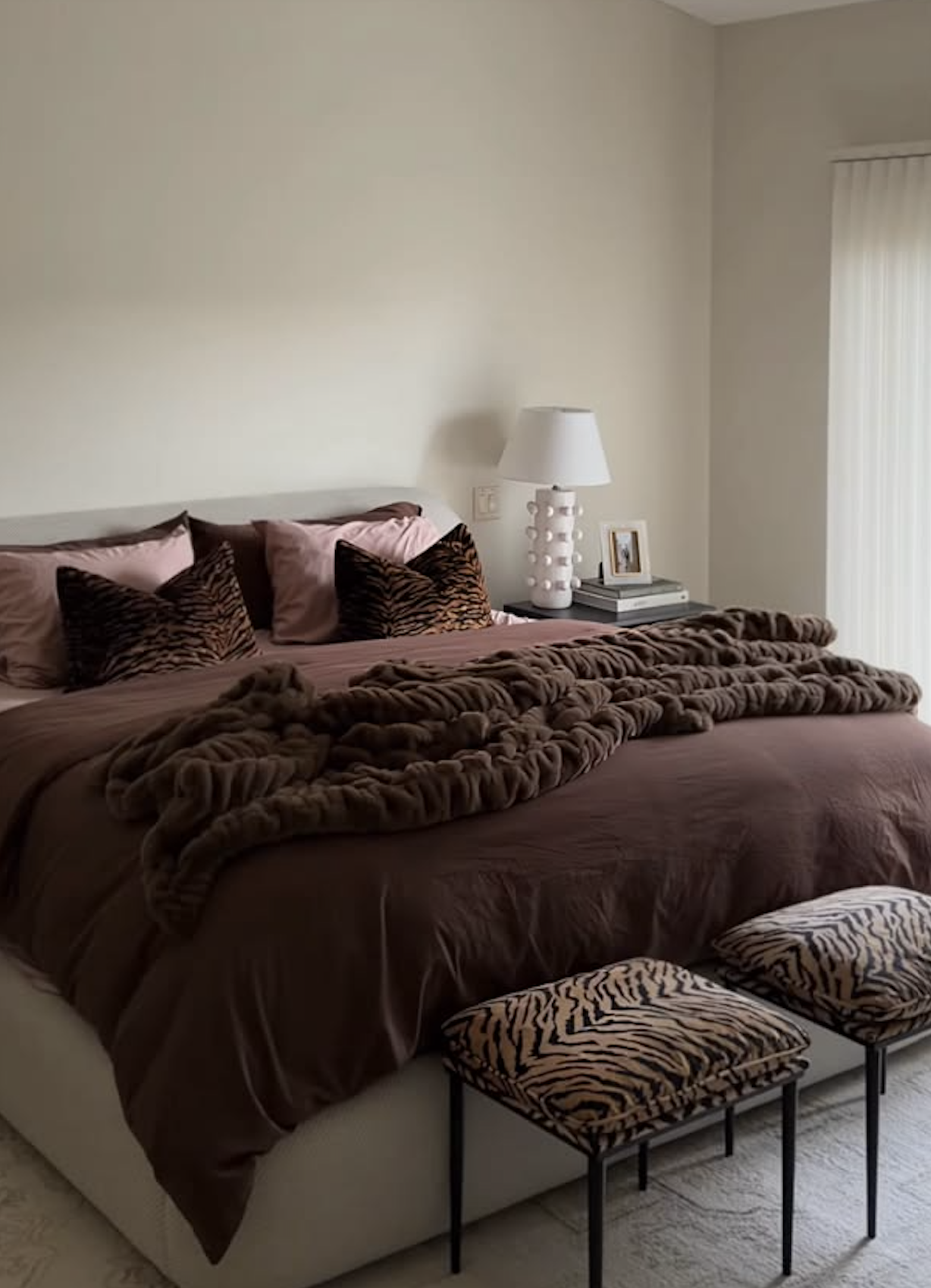 21+ Cozy Fall Bedding Combos You'll Want to Crawl Into