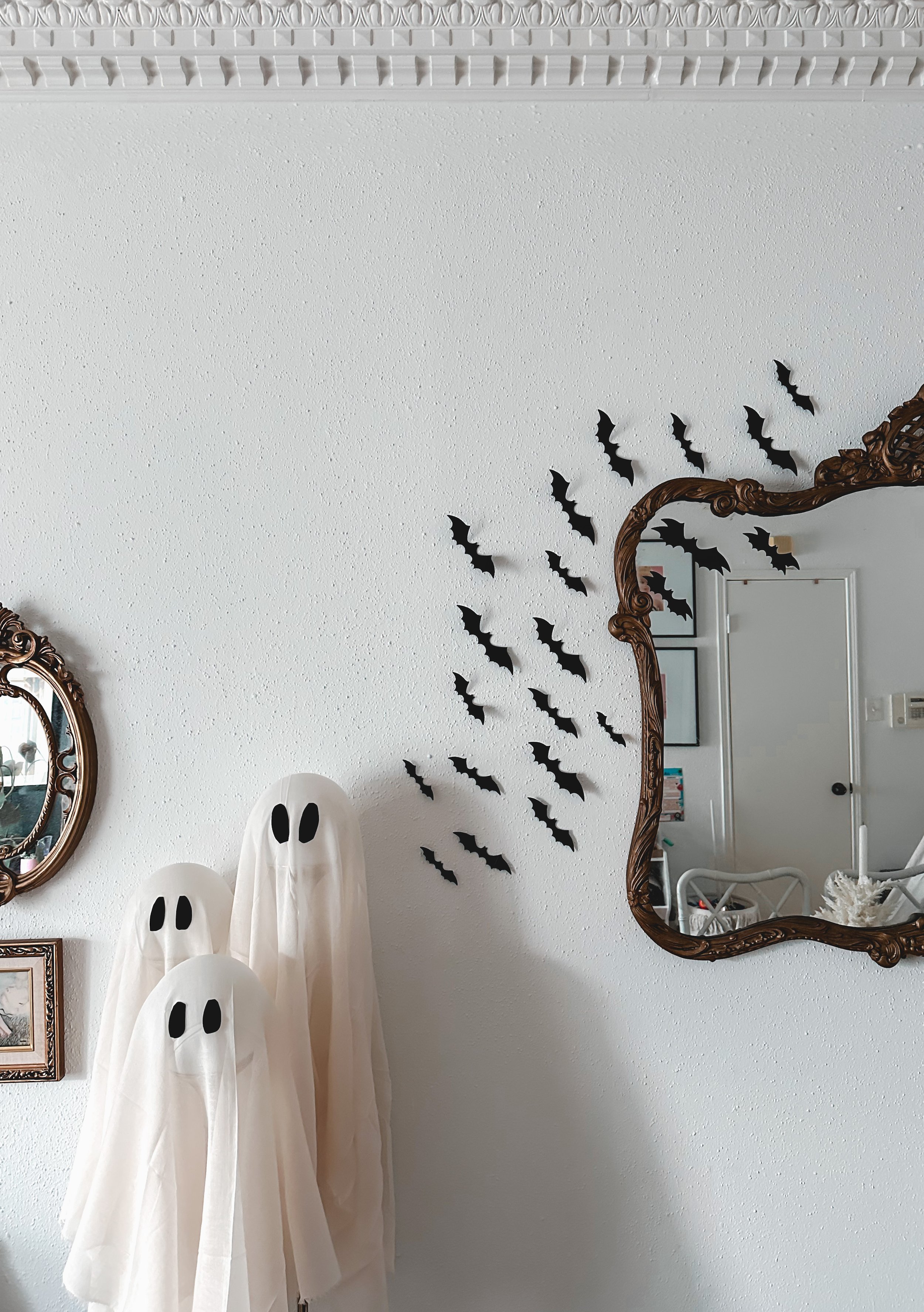 11 Easy and Budget Friendly DIY Halloween Decorating Ideas ...