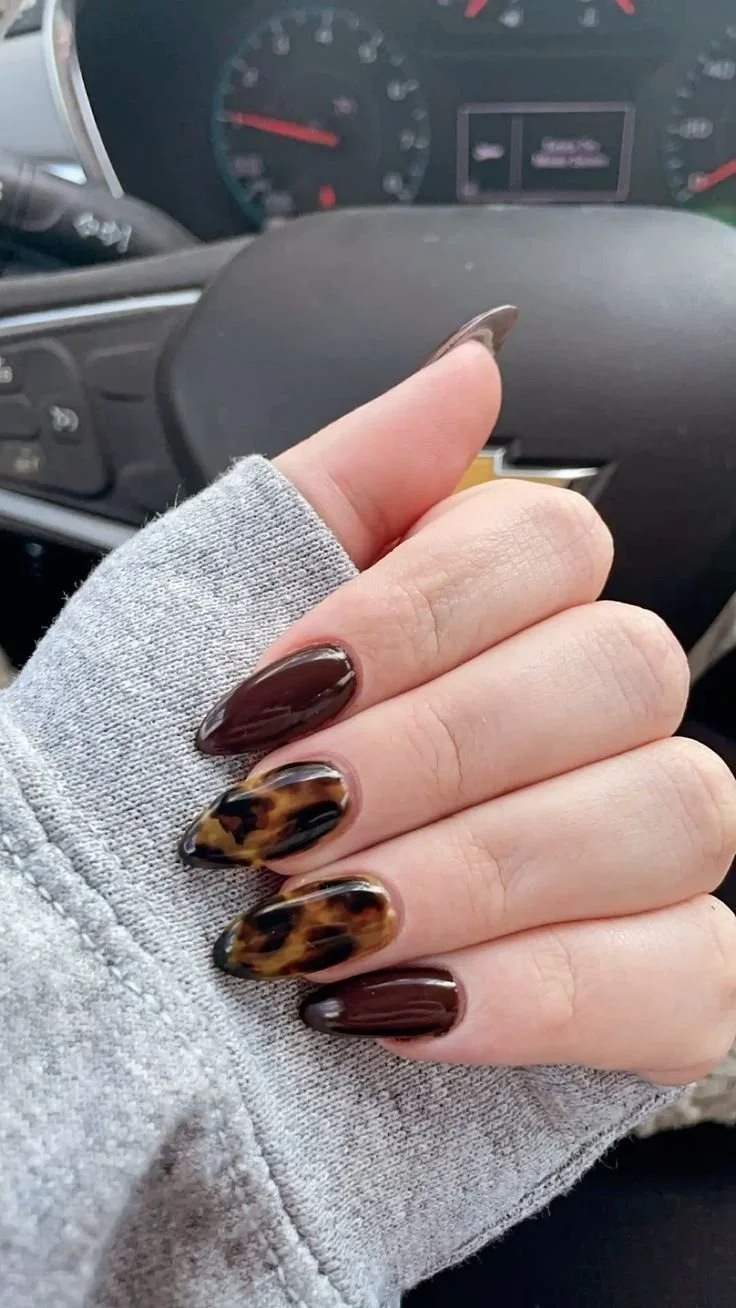 tortoiseshell nails for fall