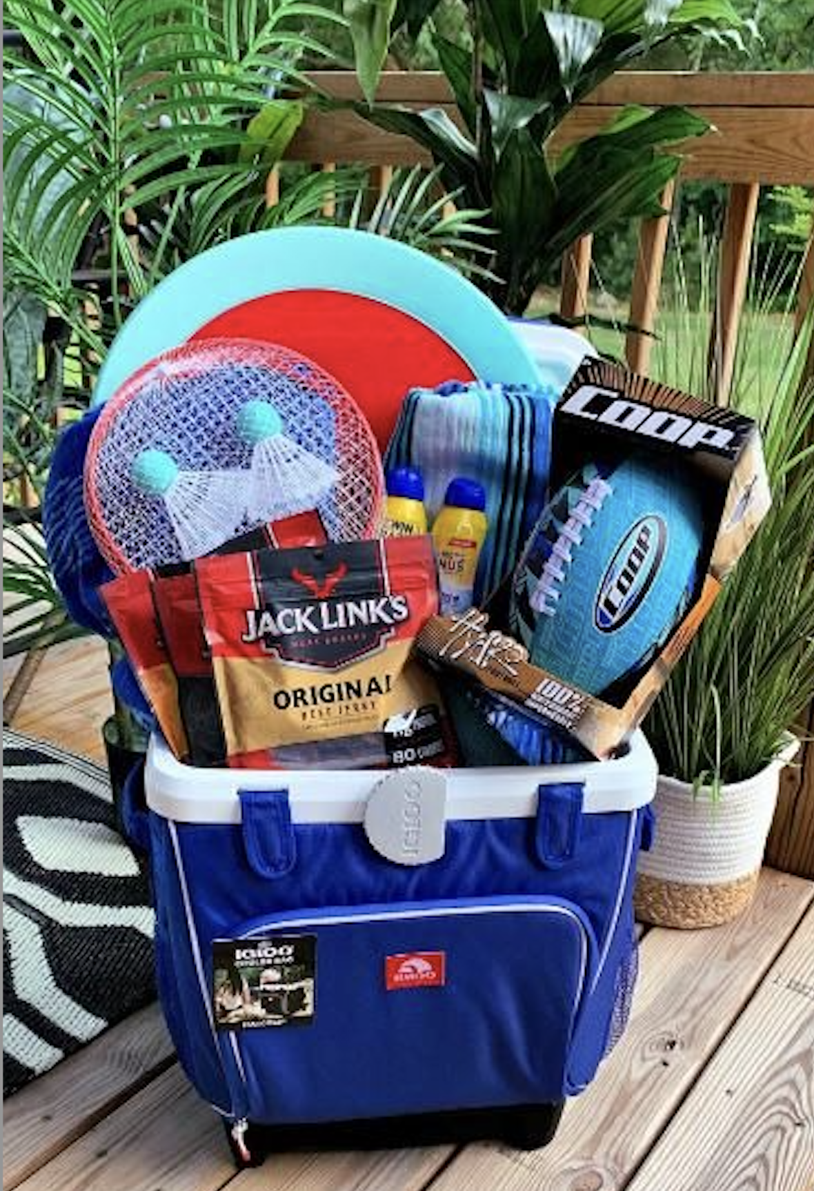 summer gift basket