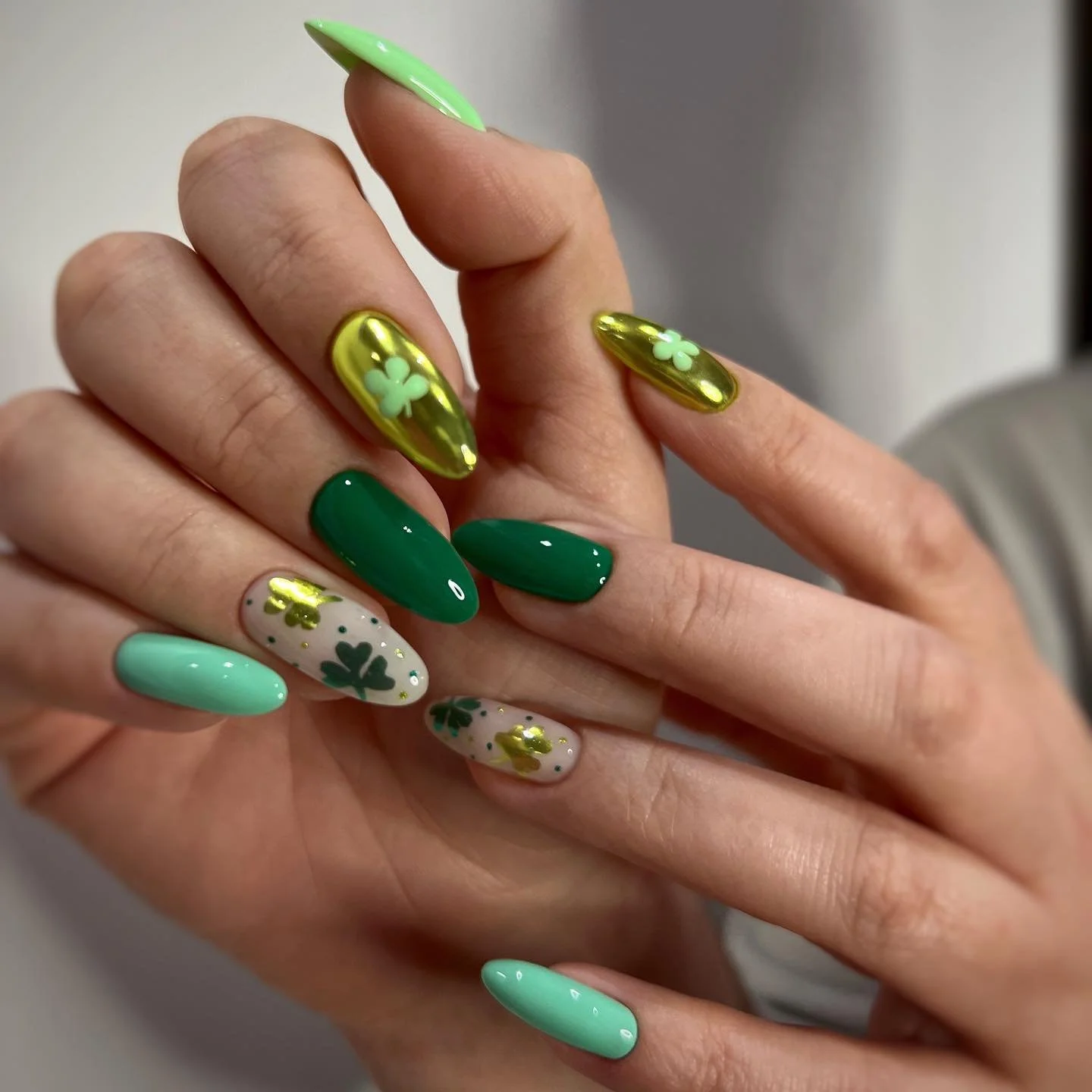 40+ St. Patrick’s Day Nails That Are Chic, Lucky & Actually Wearable for Spring (2026 Guide)