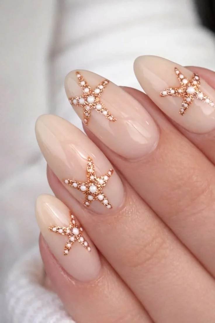 beautiful beach vacation nails