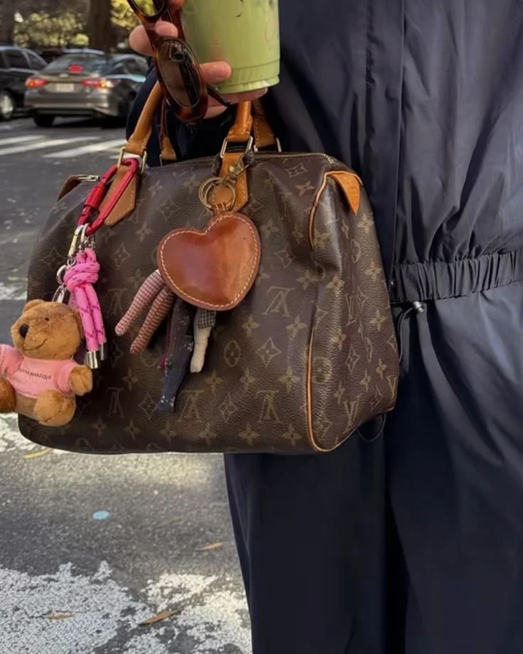 lv bag charms heart