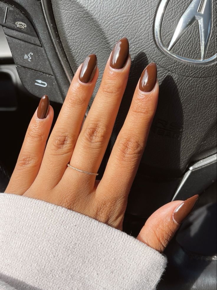 dark chocolate nails fall 2023