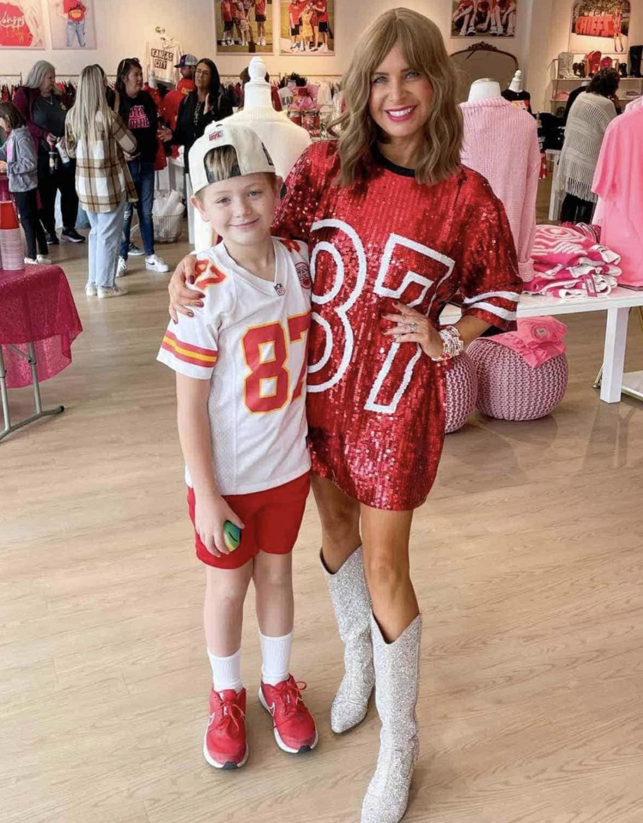 Travis kelce and taylor swift costume