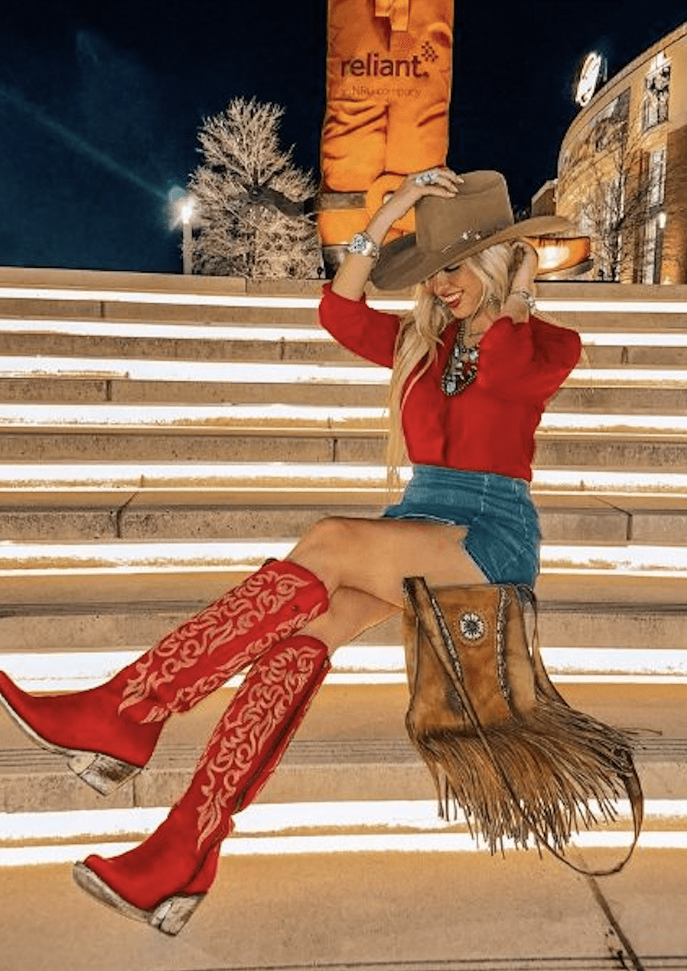 25+ Chic Cowgirl Outfit Ideas for Houston Rodeo 2026 (What to Wear