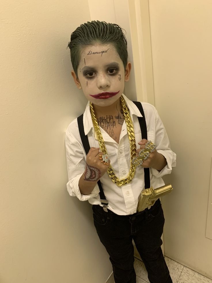 15+ Creative Last-Minute DIY Halloween Costumes for Boys (Budget Friendly!)